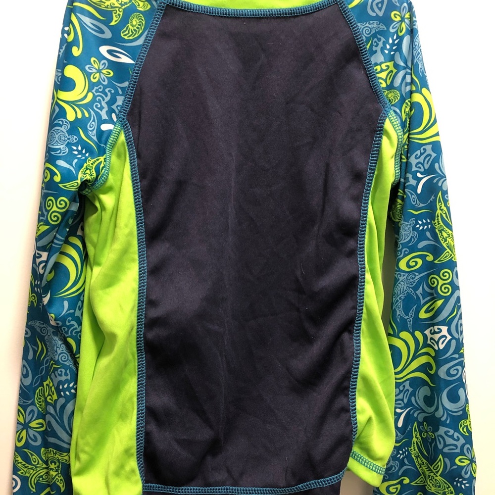 Rash guard - Picture 6 of 6